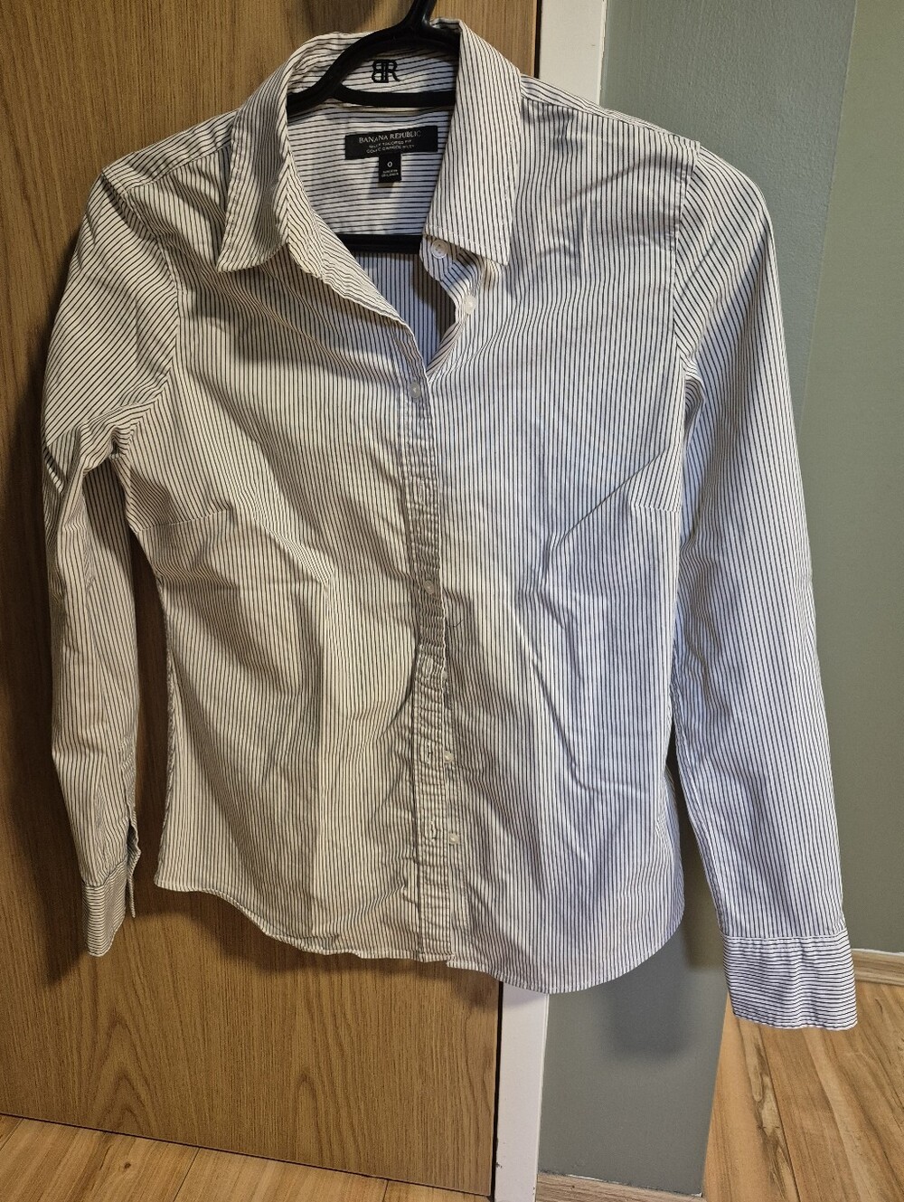 Banana Republic Riley's Women's White Shirt with Black Pinstripes
